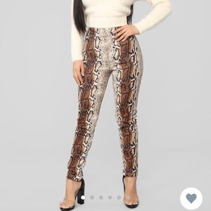 NWT Fashion nova Snake print pants!!